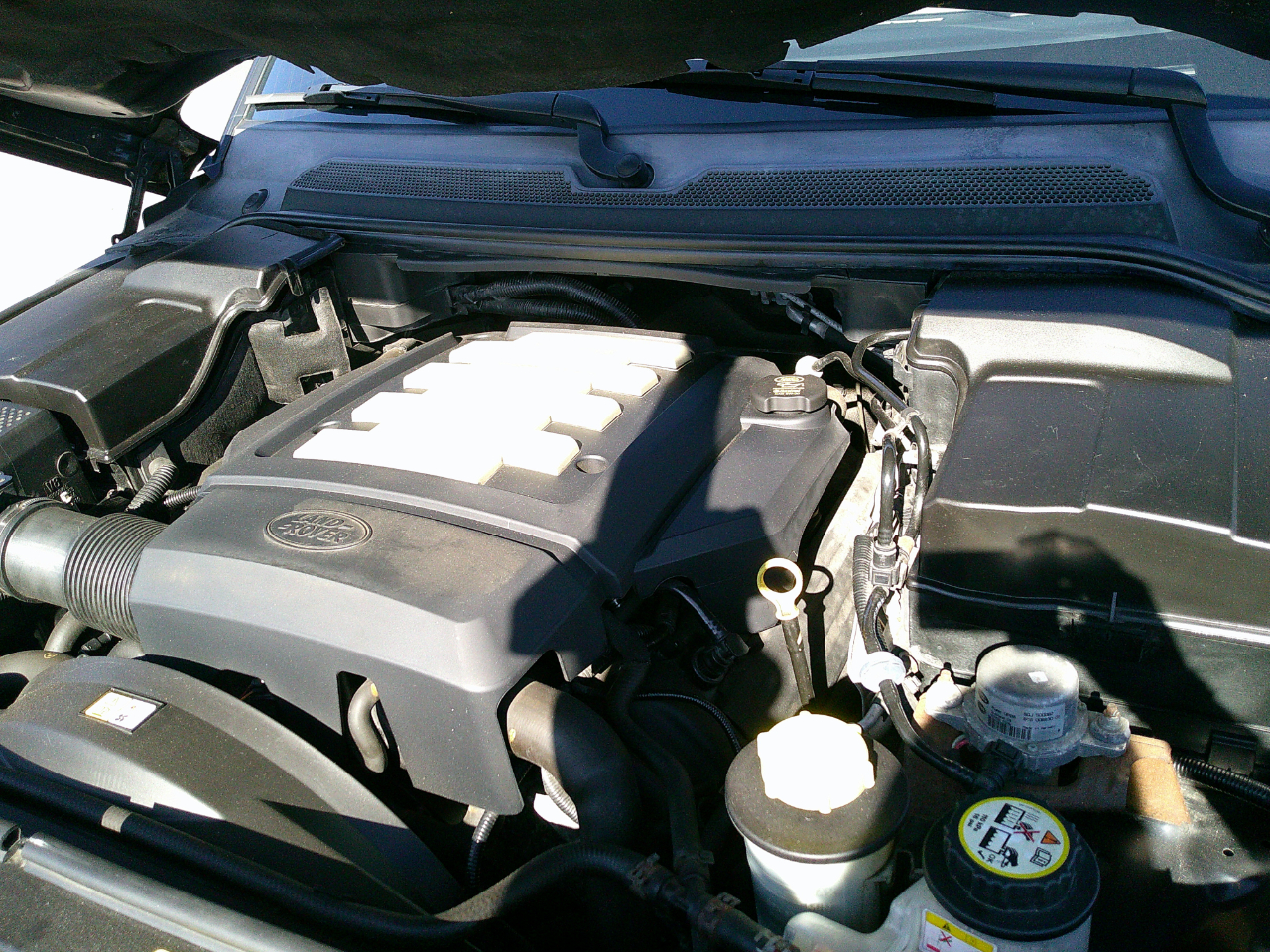 Land Rover Range Rover Sport 4WD 4dr HSE 2008 Land Rover Range Rover Sport 4WD 4dr HSE 2008