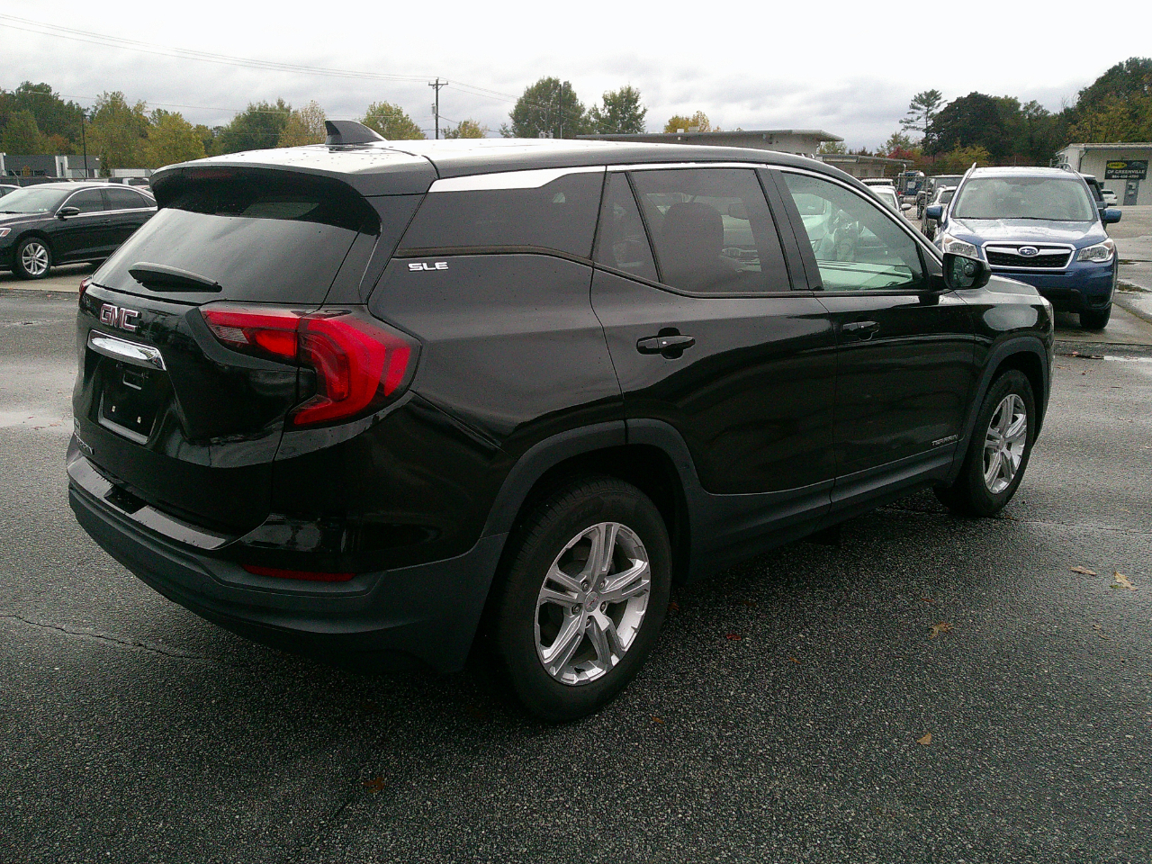 GMC Terrain FWD 4dr SLE 2020 GMC Terrain FWD 4dr SLE 2020