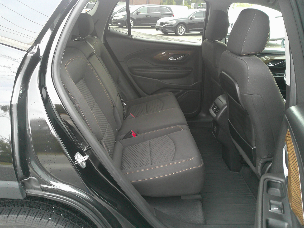 GMC Terrain FWD 4dr SLE 2020 GMC Terrain FWD 4dr SLE 2020