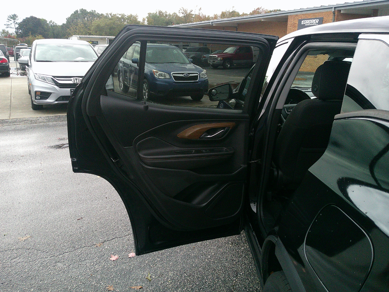 GMC Terrain FWD 4dr SLE 2020 GMC Terrain FWD 4dr SLE 2020