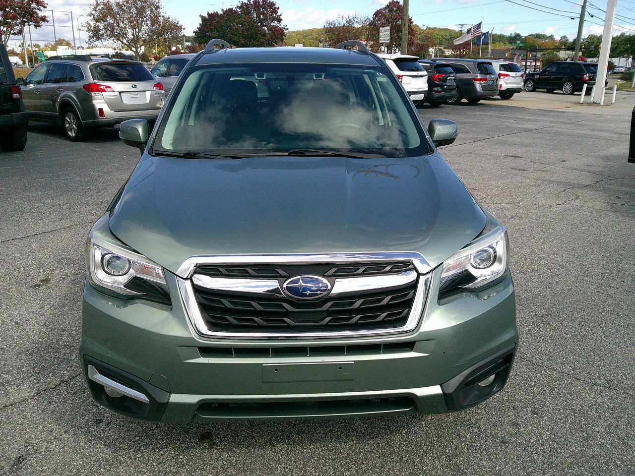 Subaru Forester 2.5i Touring CVT 2017 Subaru Forester 2.5i Touring CVT 2017