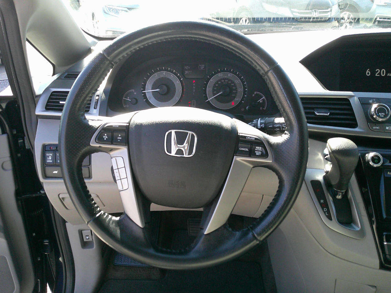 Honda Odyssey 5dr EX-L 2016 Honda Odyssey 5dr EX-L 2016