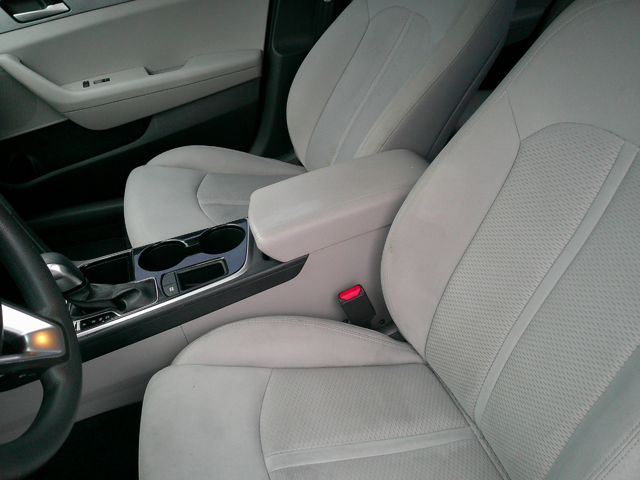 Hyundai Sonata SE 2.4L 2018