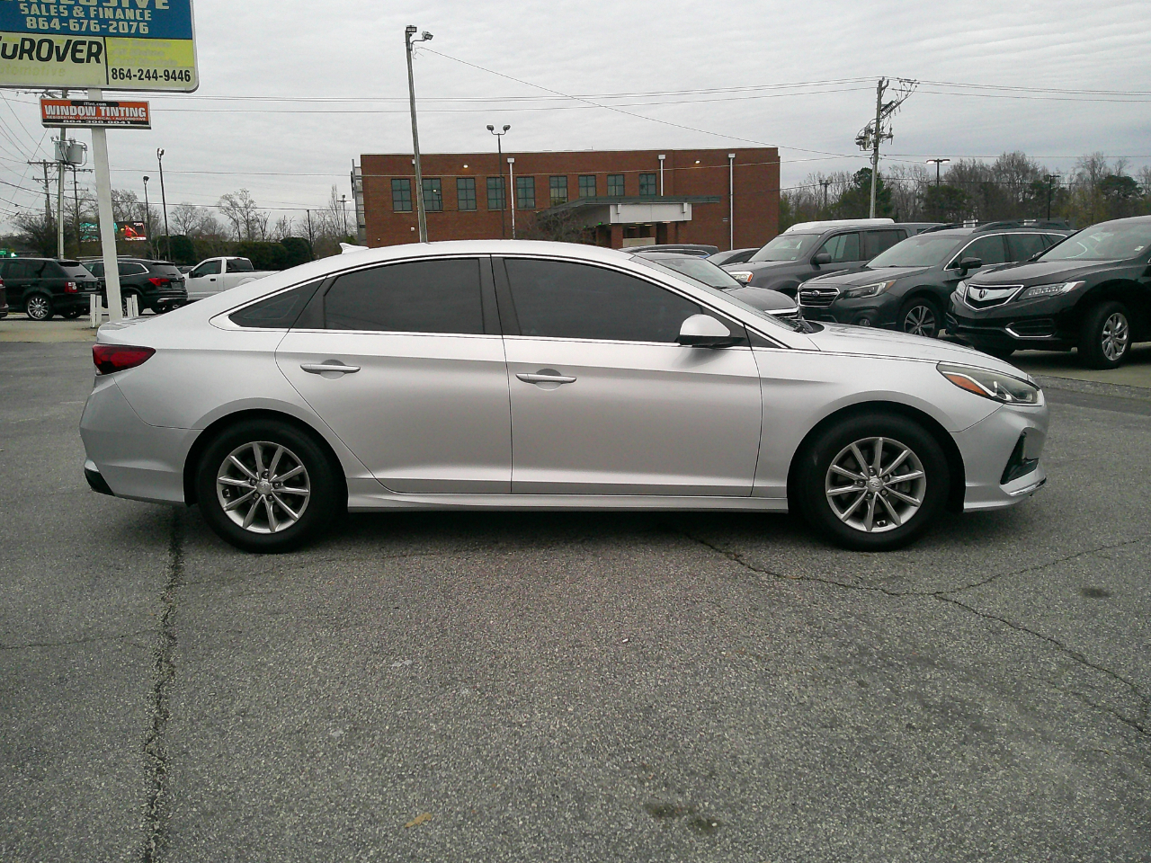 Hyundai Sonata SE 2.4L 2018