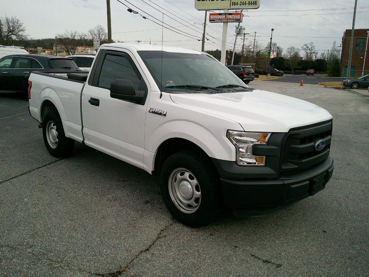2016 Ford F-150 2WD Reg Cab 141" XL