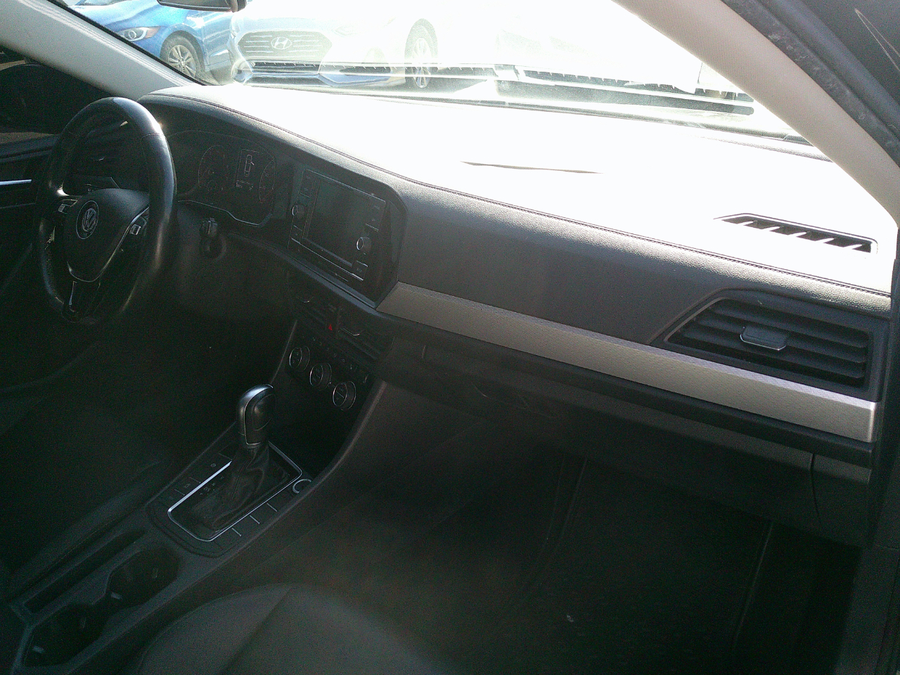 Volkswagen Jetta R-Line Auto w/SULEV 2019