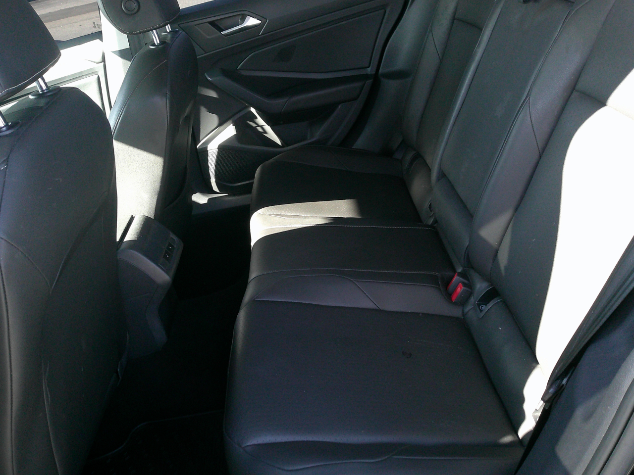 Volkswagen Jetta R-Line Auto w/SULEV 2019