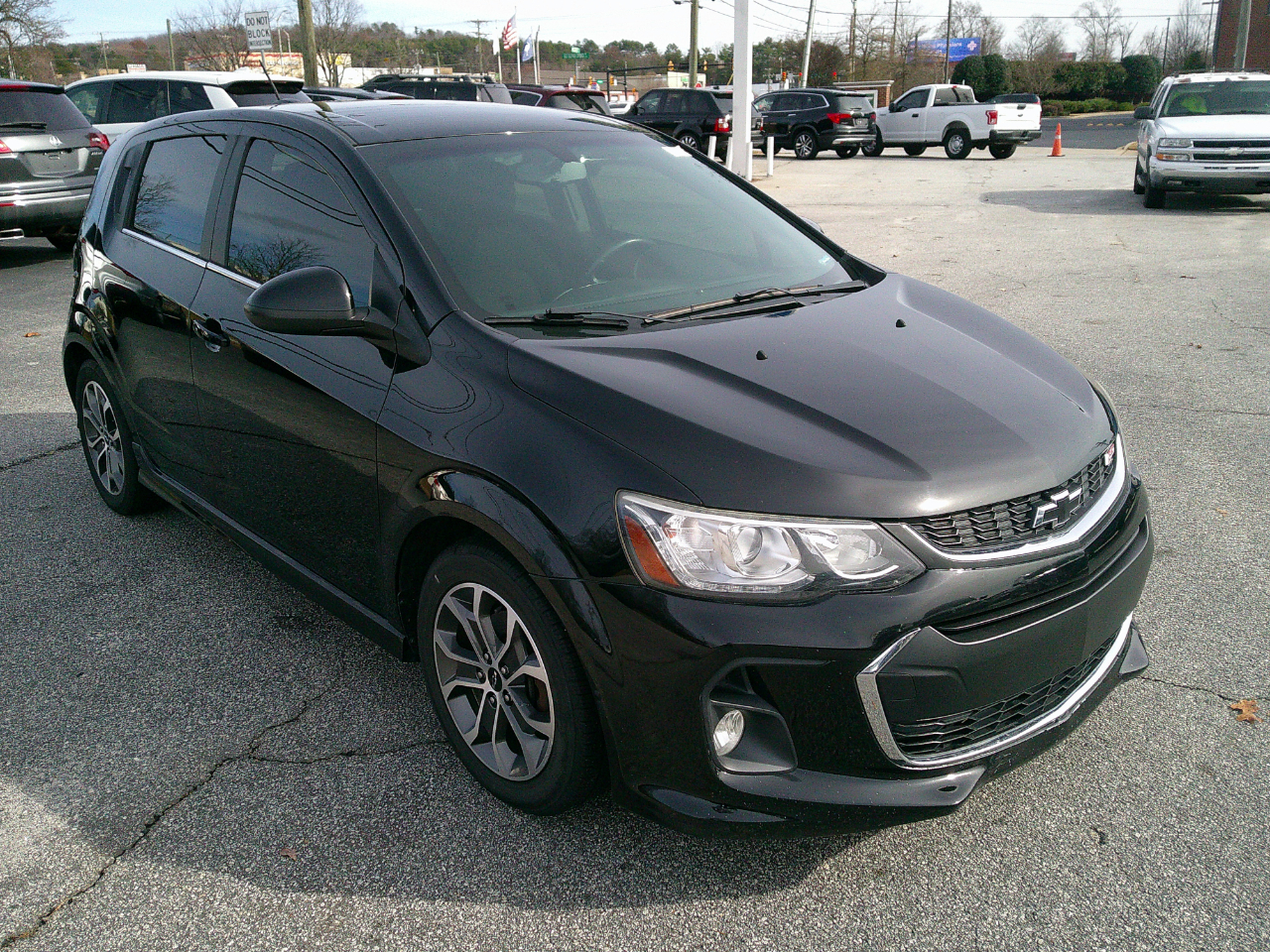 2018 Chevrolet Sonic 5dr HB Auto LT w/1SD