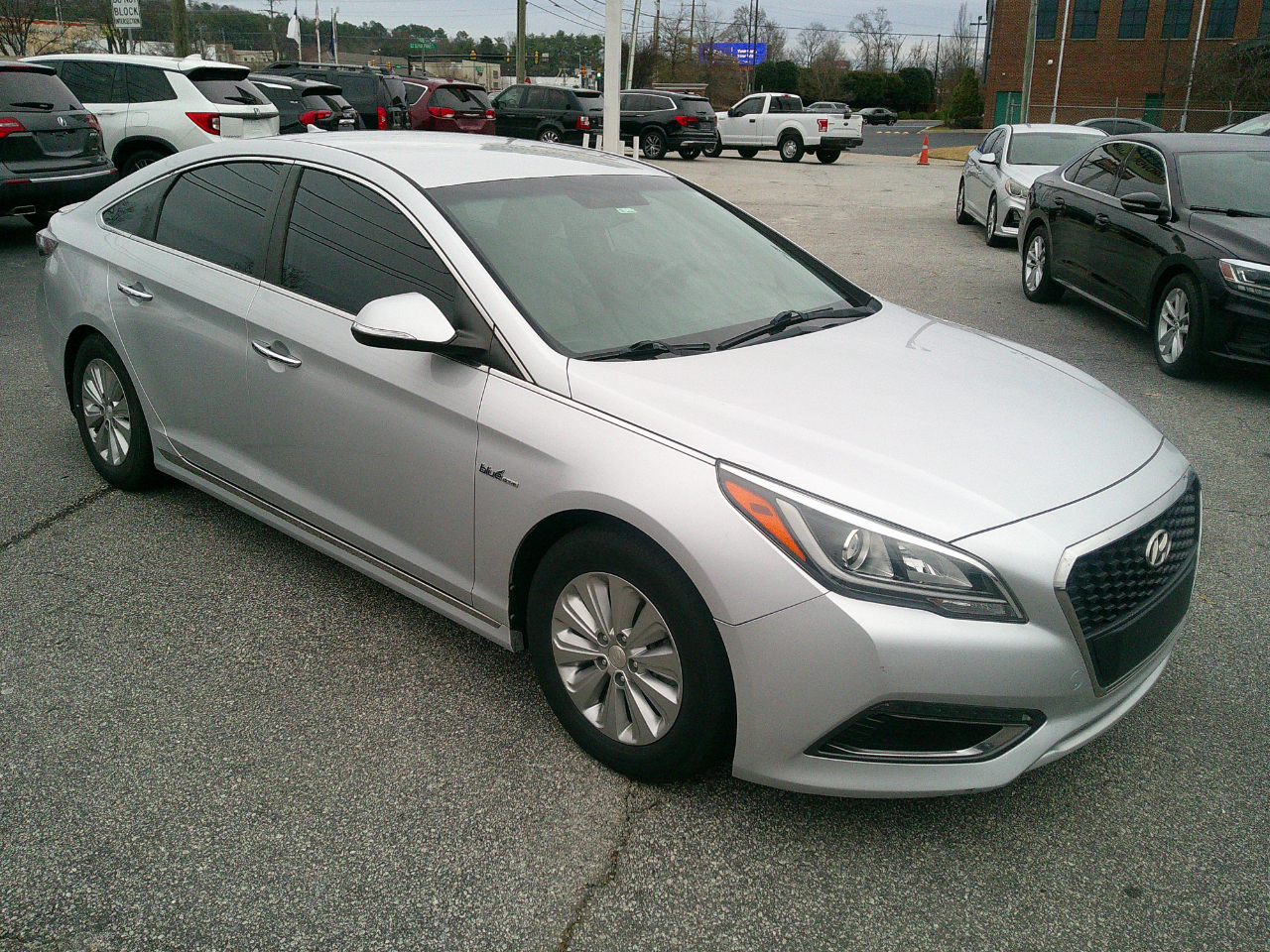 2016 Hyundai Sonata Hybrid 4dr Sdn SE