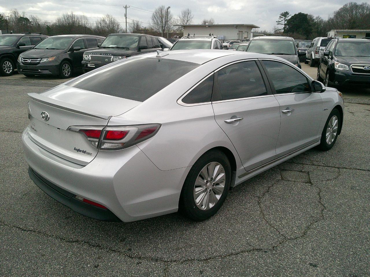 Hyundai Sonata Hybrid 4dr Sdn SE 2016