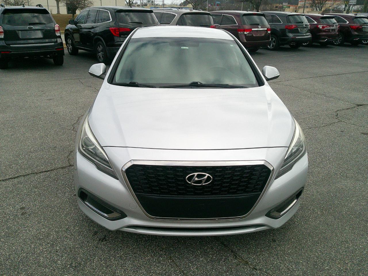 Hyundai Sonata Hybrid 4dr Sdn SE 2016