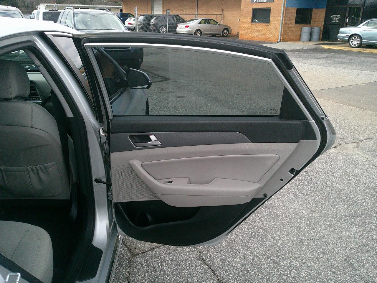 Hyundai Sonata Hybrid 4dr Sdn SE 2016