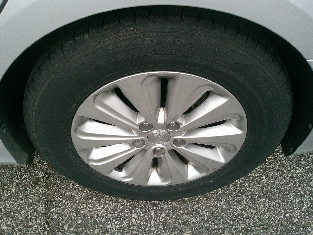 Hyundai Sonata Hybrid 4dr Sdn SE 2016