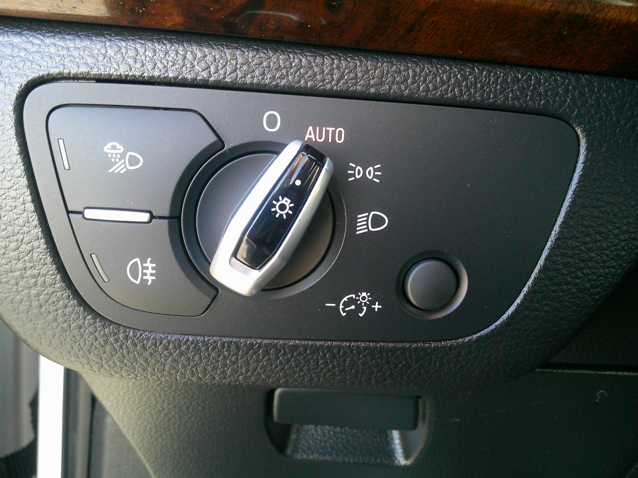 Audi Q5 2.0T Premium Plus quattro 2018