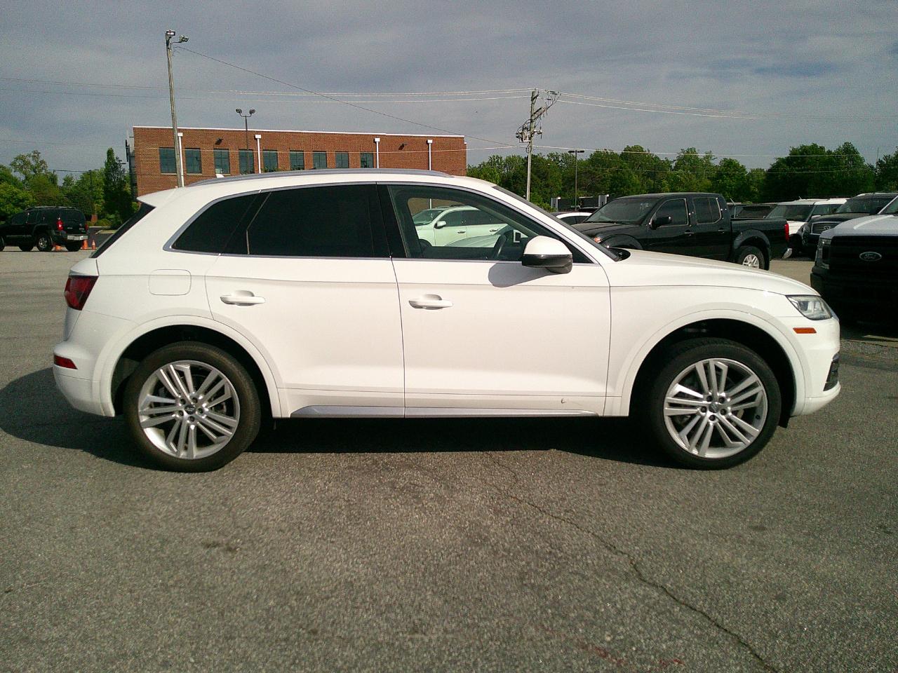 Audi Q5 2.0T Premium Plus quattro 2018