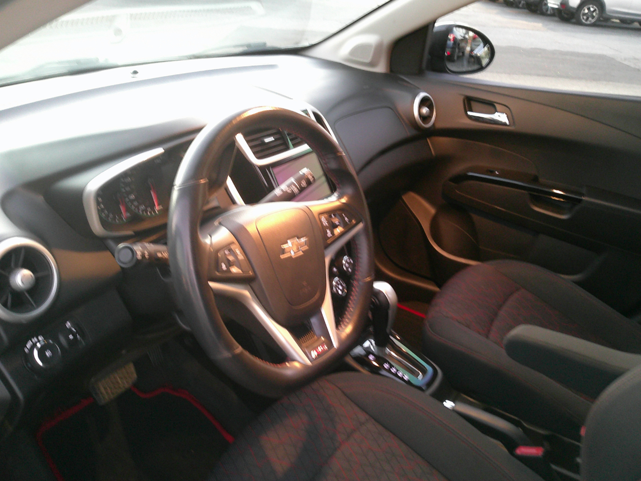 Chevrolet Sonic RS 2018