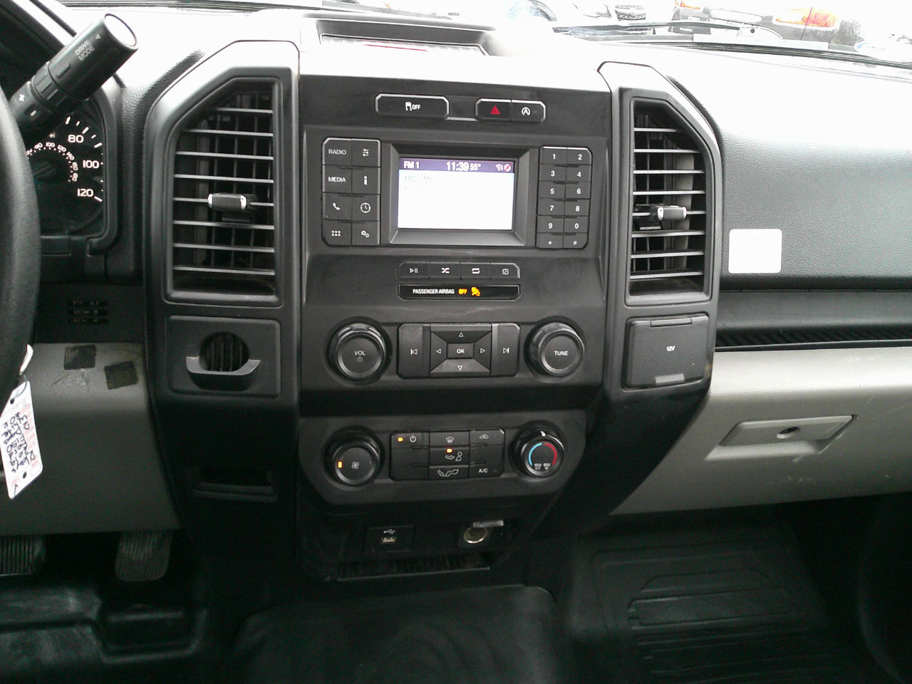 Ford F-150 XL 2WD Reg Cab 8' Box 2019