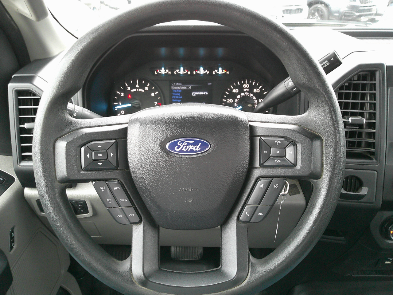 Ford F-150 XL 2WD Reg Cab 8' Box 2019