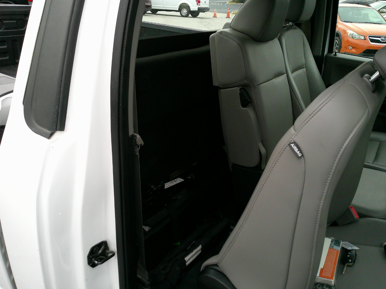 Ford F-150 XL 2WD Reg Cab 8' Box 2019