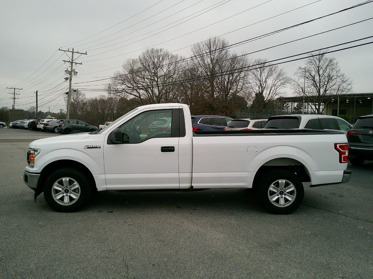 Ford F-150 XL 2WD Reg Cab 8' Box 2019