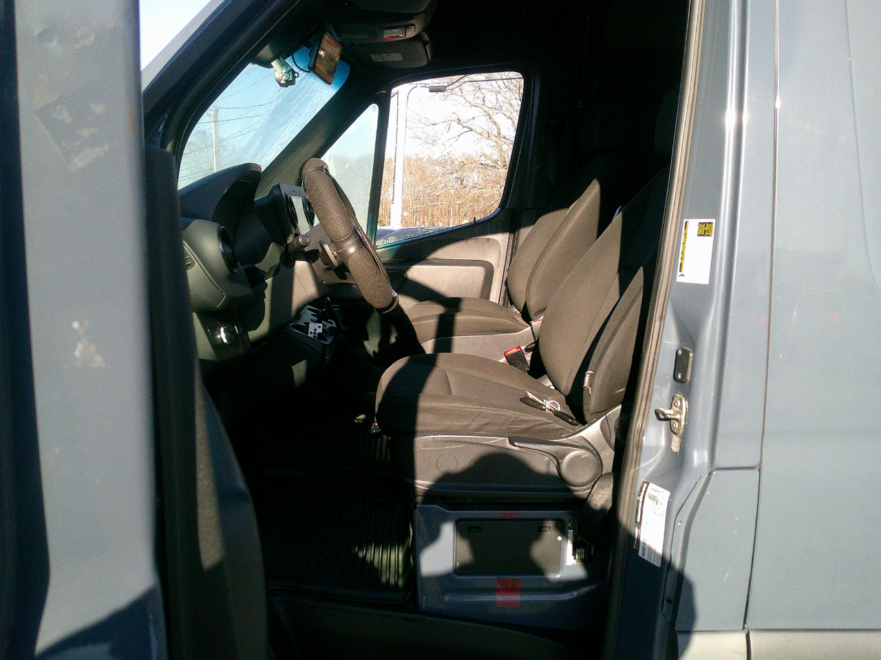 Mercedes-Benz Sprinter Van 2500 High Roof V6 170" RWD 2019