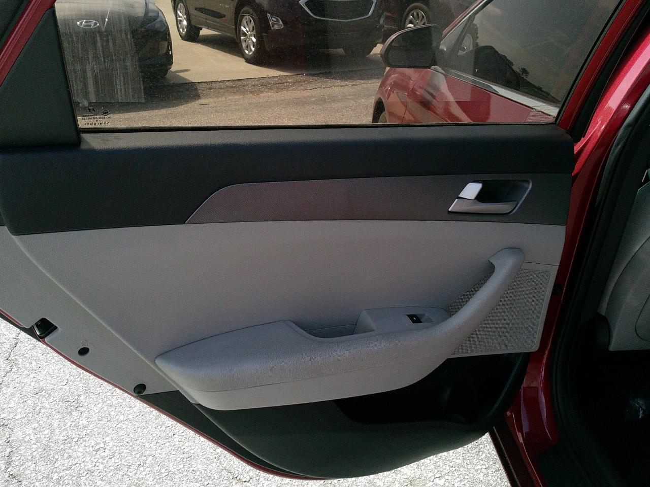 Hyundai Sonata 2.4L 2017