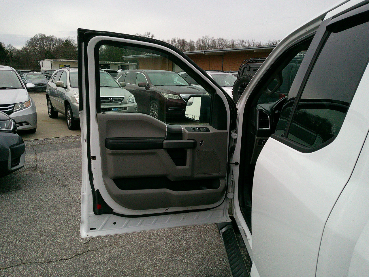 Ford F-150 2WD Supercab 163" XLT 2015