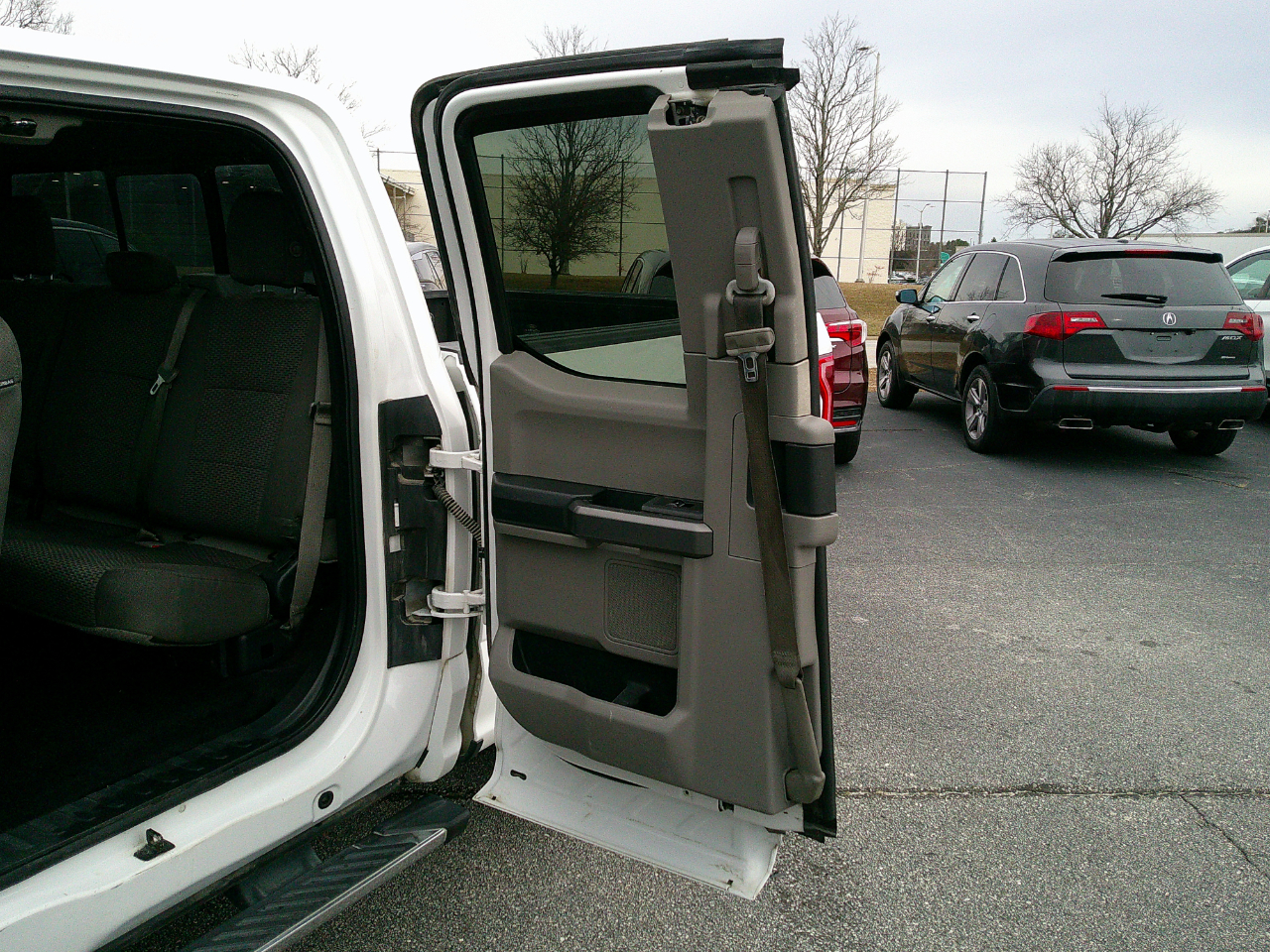 Ford F-150 2WD Supercab 163" XLT 2015