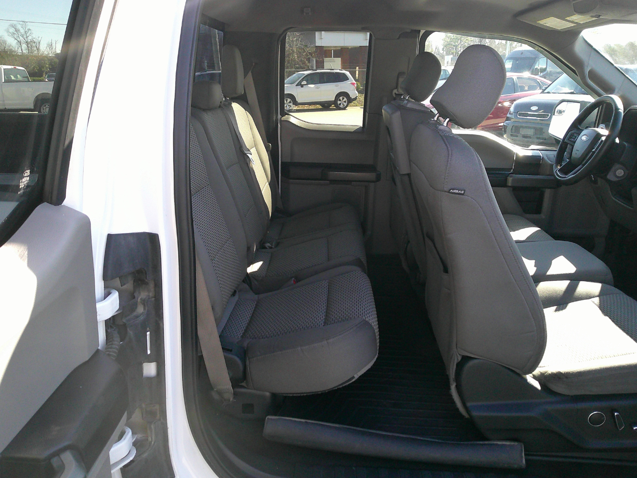 Ford F-150 2WD Supercab 163" XLT 2015