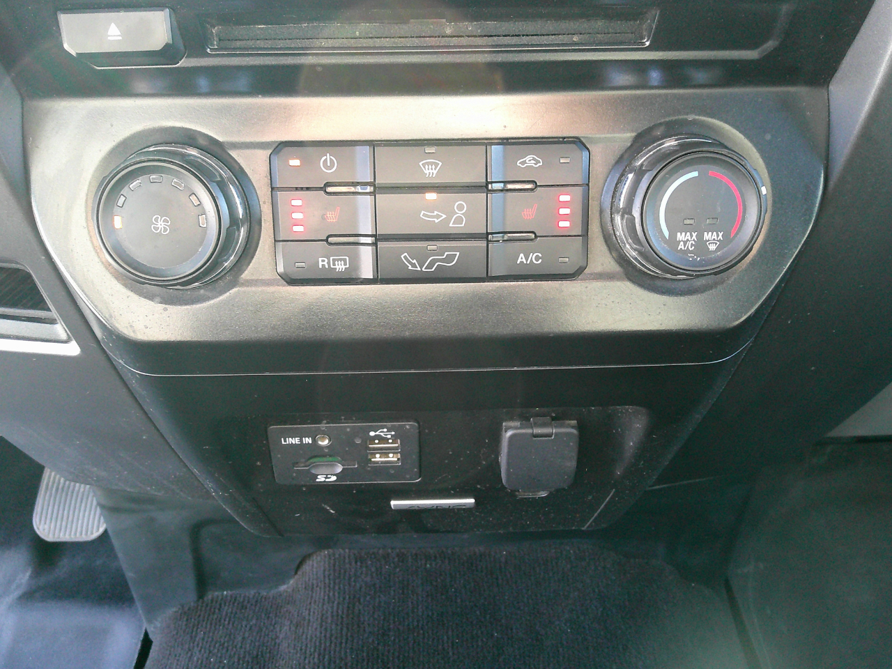 Ford F-150 2WD Supercab 163" XLT 2015