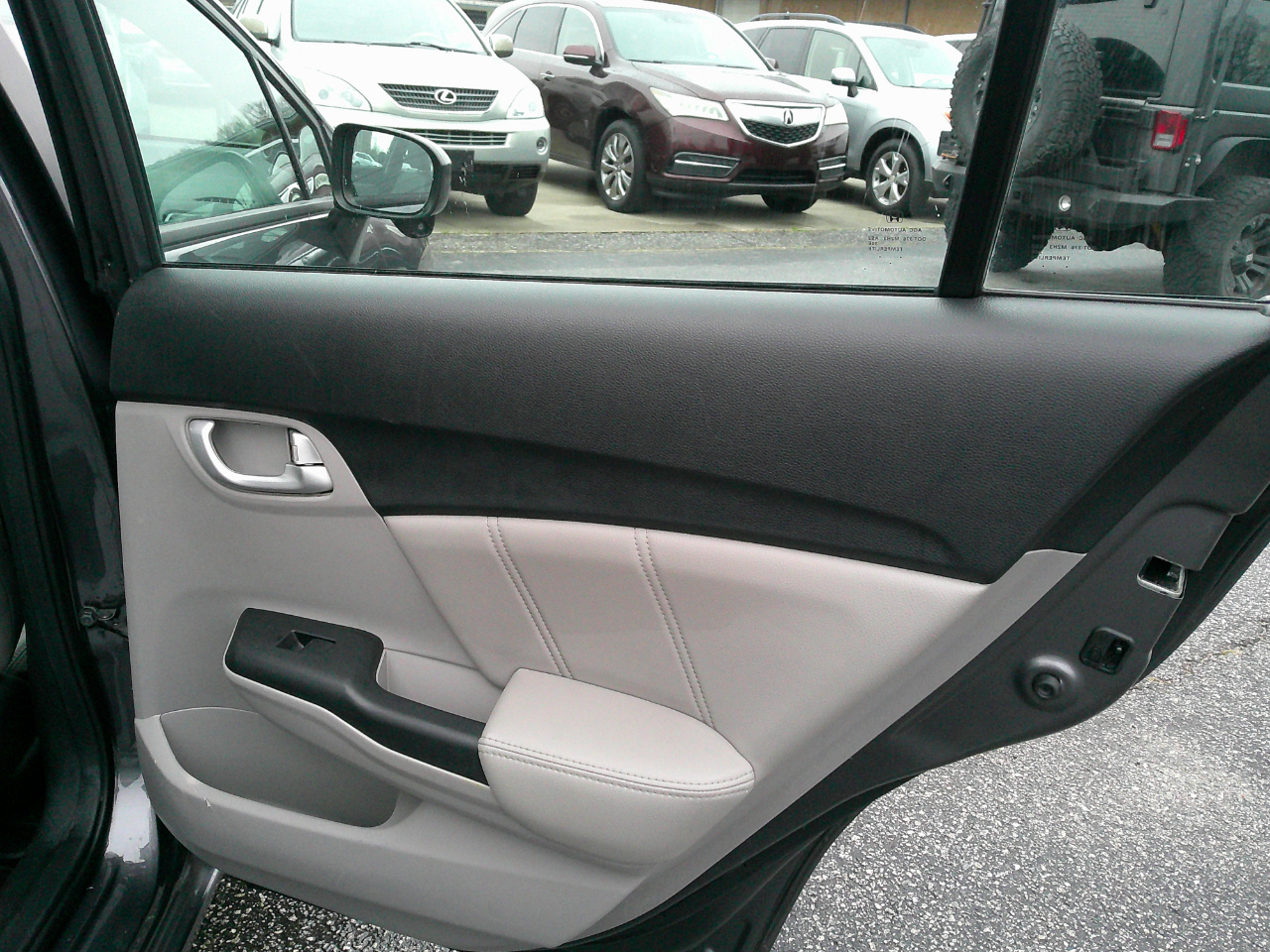 Honda Civic Sedan 4dr CVT EX-L 2015