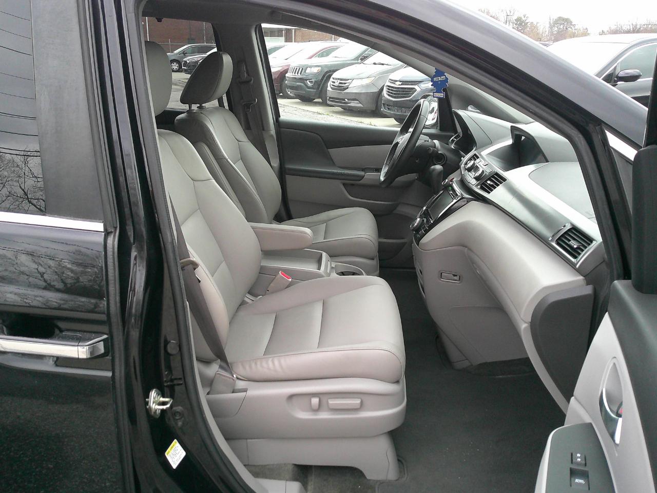 Honda Odyssey 5dr EX-L 2016