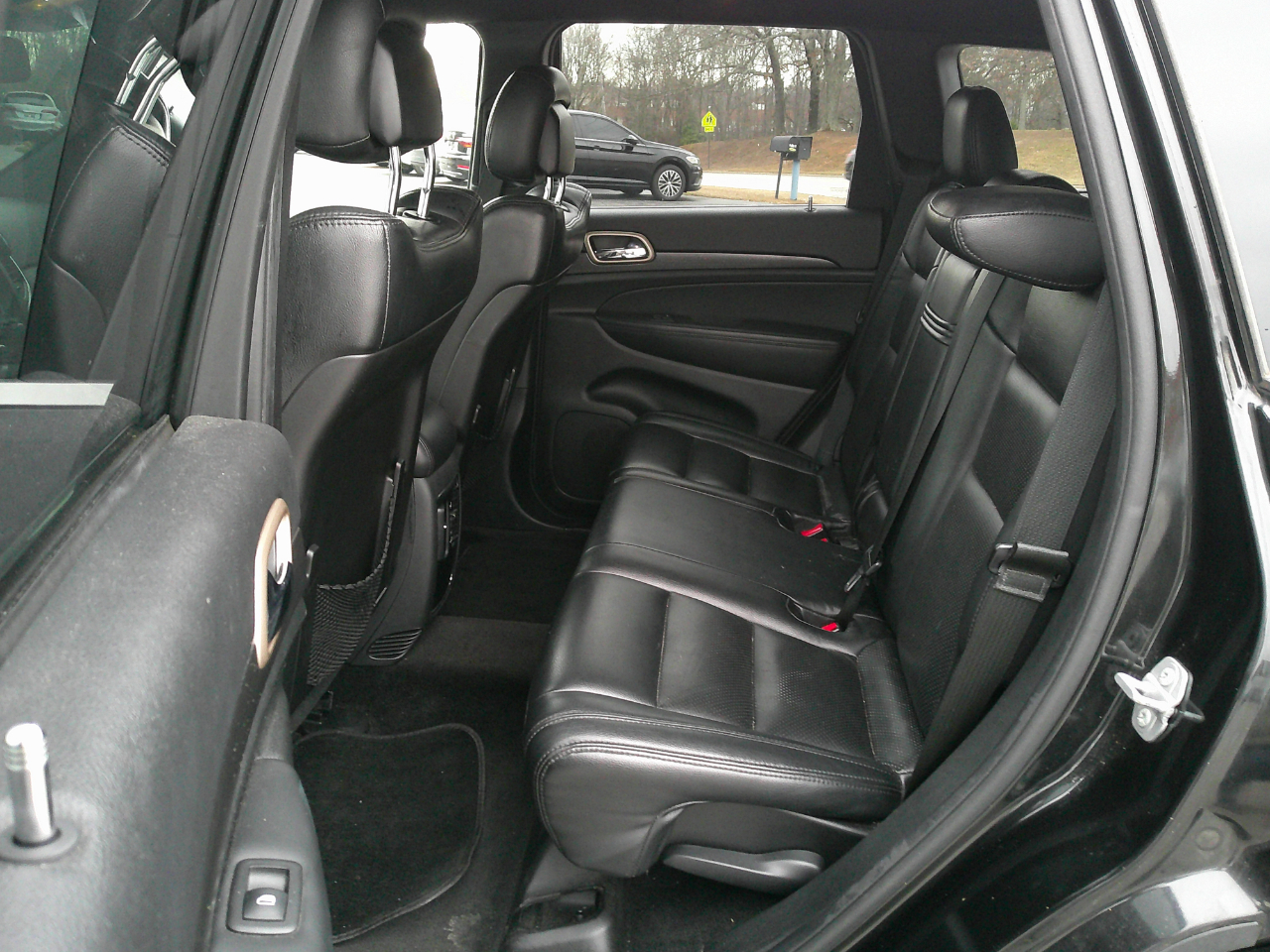 Jeep Grand Cherokee RWD 4dr Laredo 2015