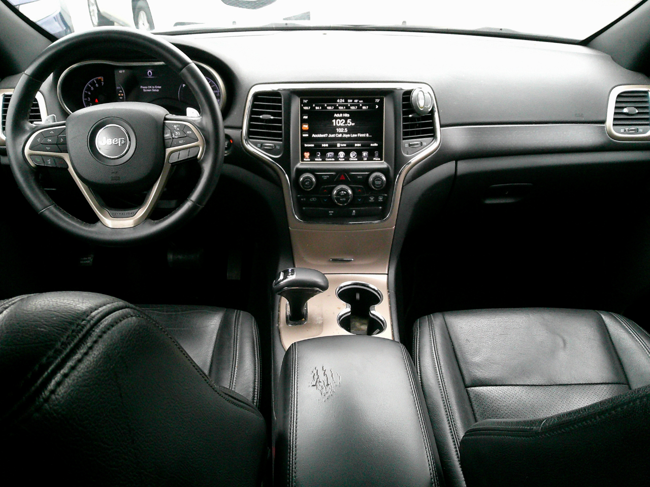 Jeep Grand Cherokee RWD 4dr Laredo 2015