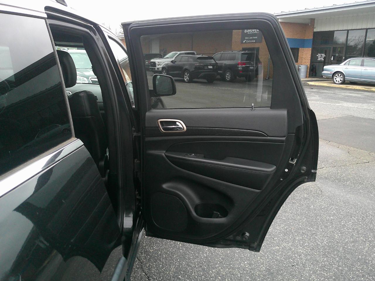 Jeep Grand Cherokee RWD 4dr Laredo 2015