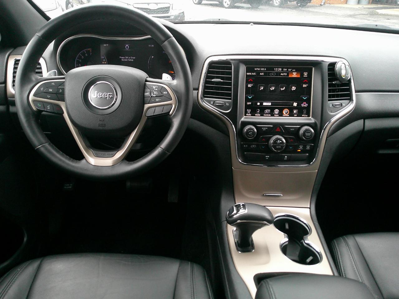 Jeep Grand Cherokee RWD 4dr Laredo 2015