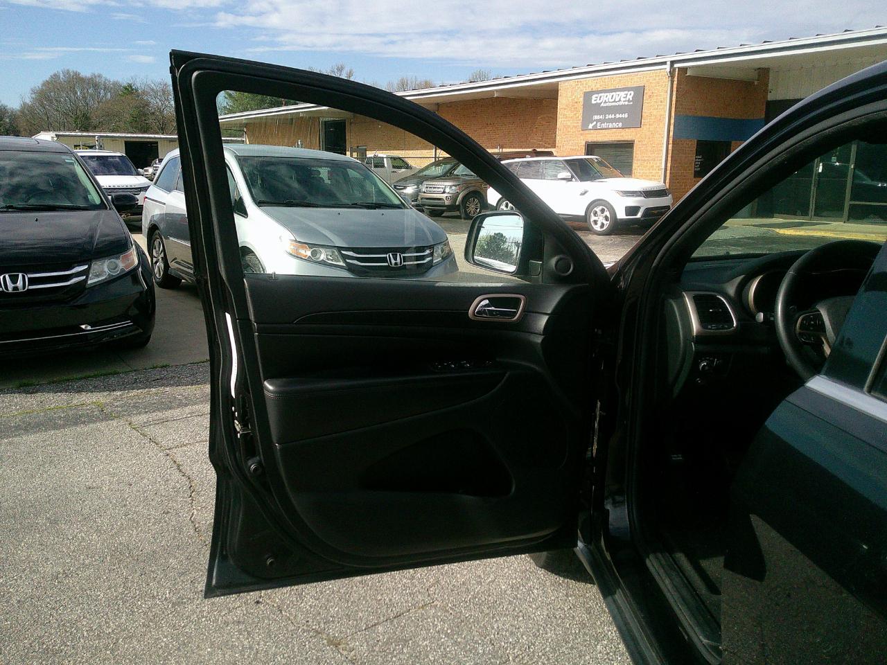 Jeep Grand Cherokee RWD 4dr Laredo 2015