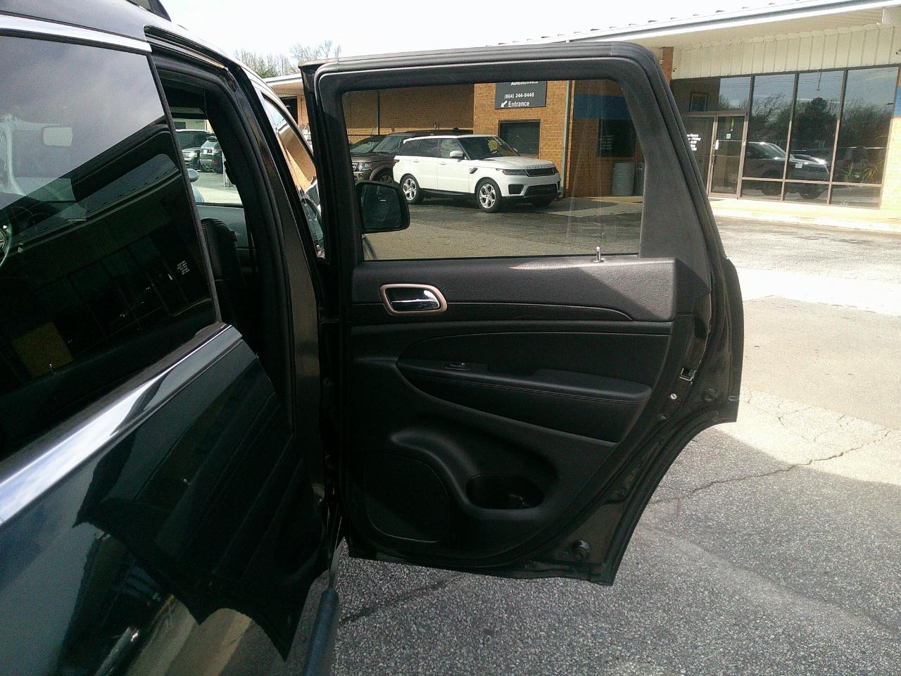 Jeep Grand Cherokee RWD 4dr Laredo 2015