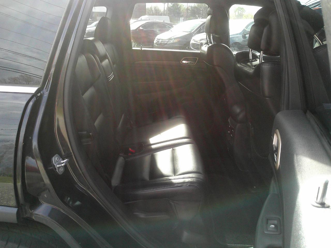 Jeep Grand Cherokee RWD 4dr Laredo 2015