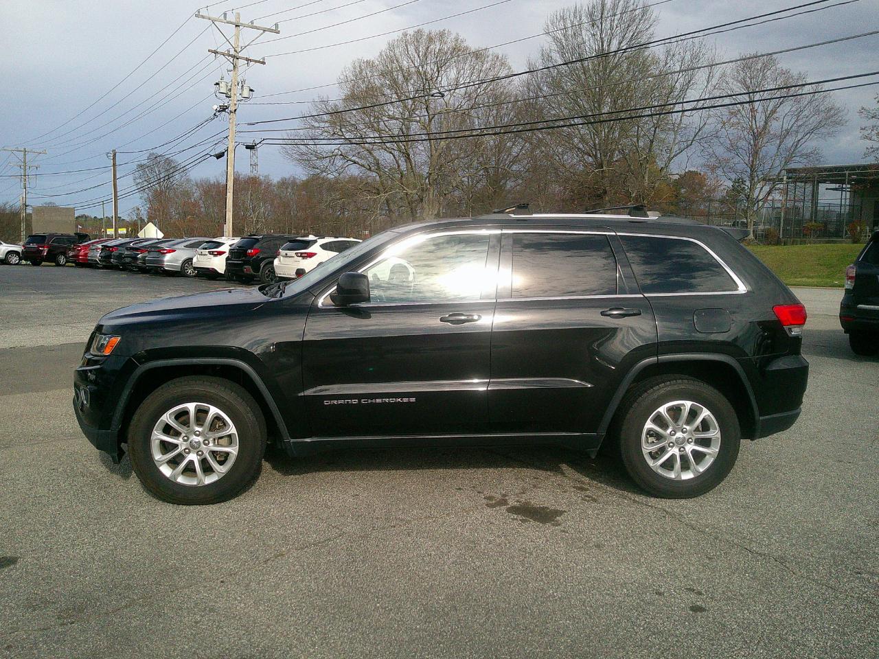 Jeep Grand Cherokee RWD 4dr Laredo 2015