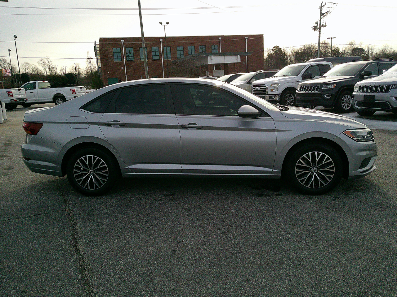 Volkswagen Jetta R-Line Auto w/ULEV 2019