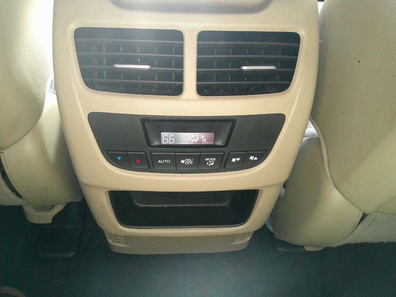 Acura MDX SH-AWD 4dr Tech Pkg 2014