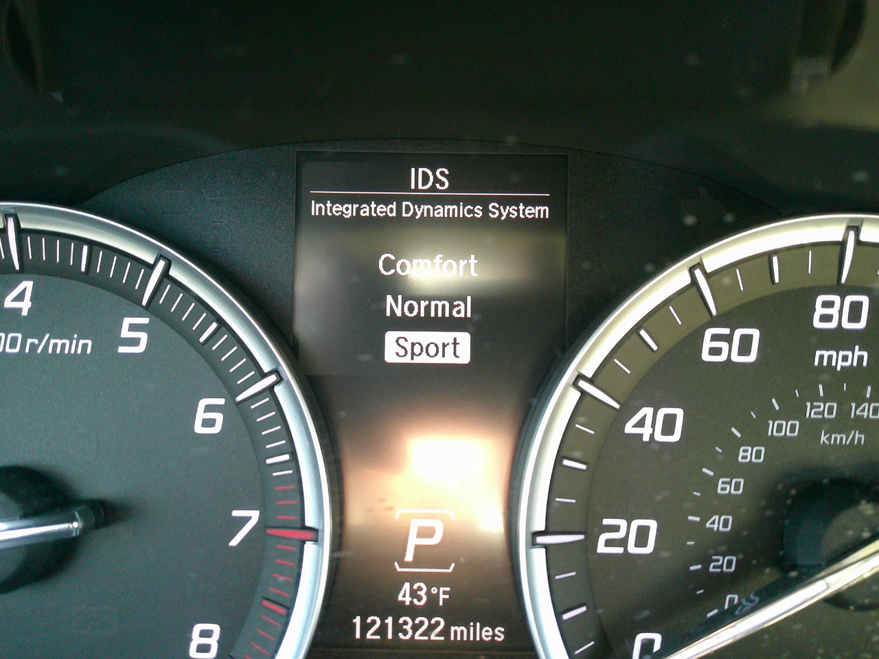 Acura MDX SH-AWD 4dr Tech Pkg 2014