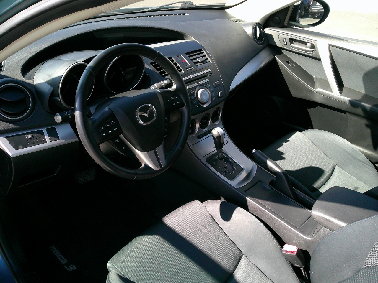 Mazda MAZDA3 5dr HB Auto s Sport 2010