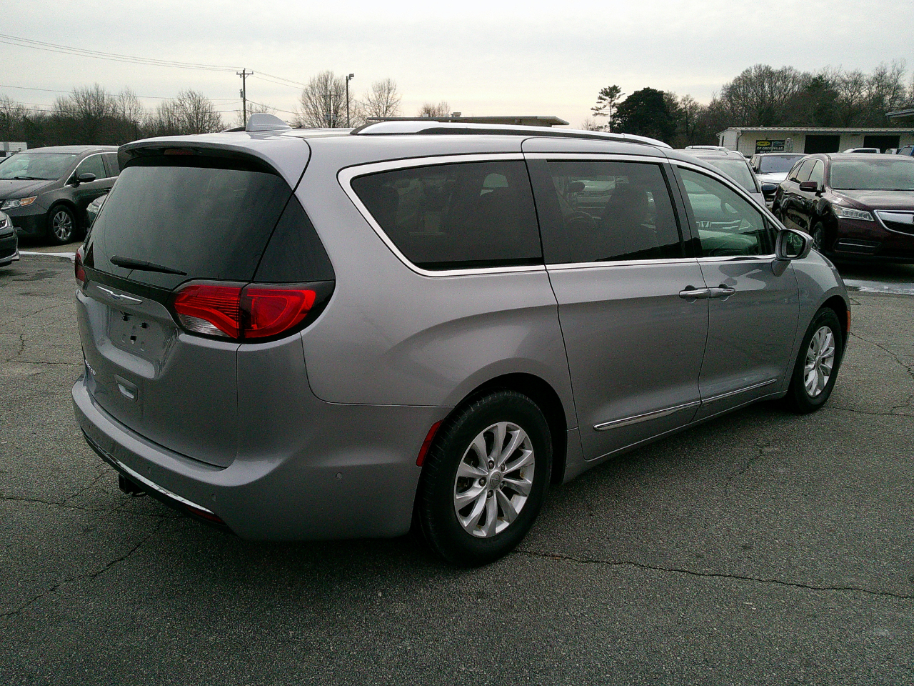 Chrysler Pacifica Touring L Plus FWD 2018