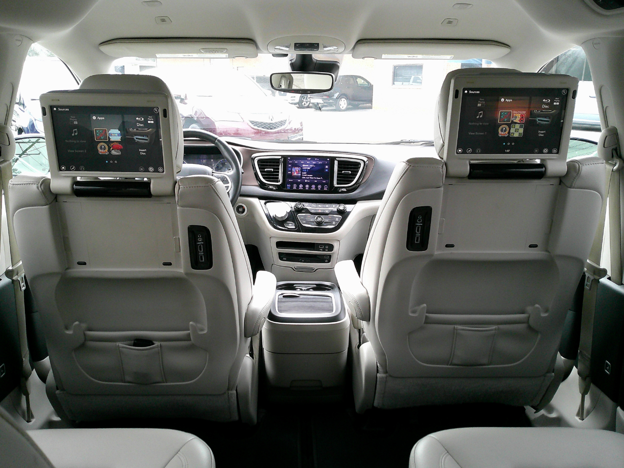 Chrysler Pacifica Touring L Plus FWD 2018