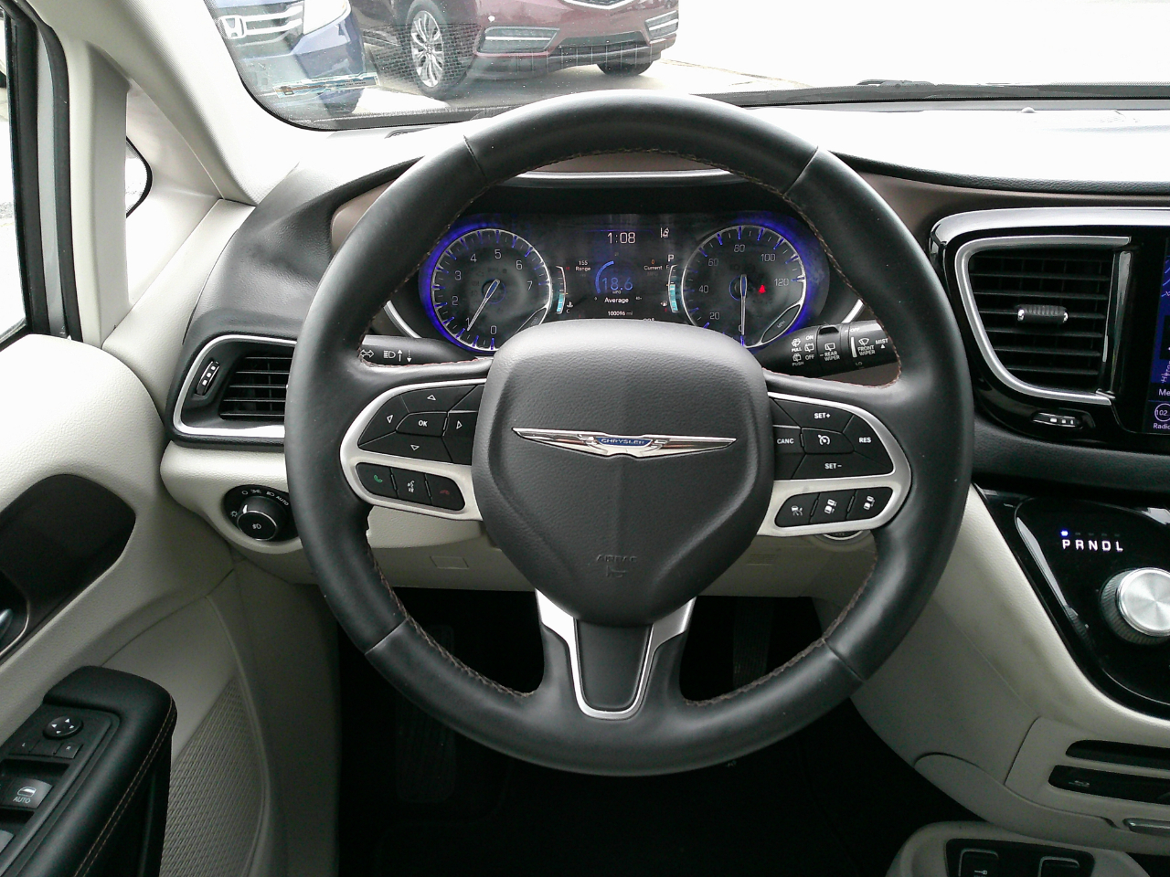 Chrysler Pacifica Touring L Plus FWD 2018