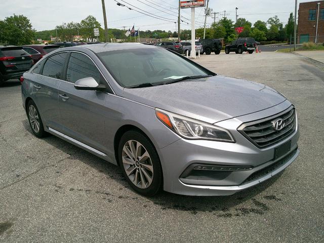 Silver 2017 Hyundai Sonata Sport FWD Sedan Front-Wheel Drive Automatic