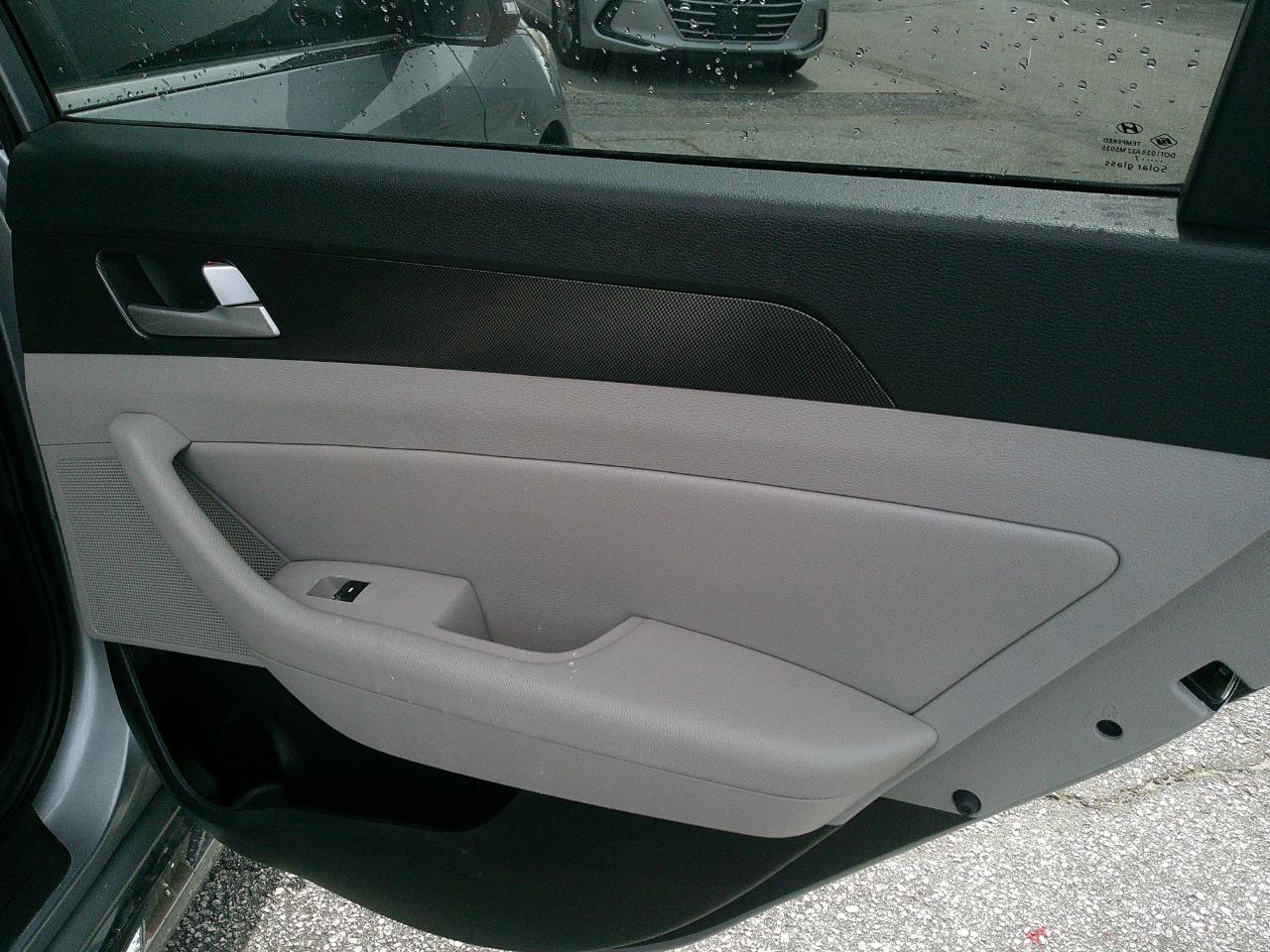 Hyundai Sonata Sport 2.4L 2017