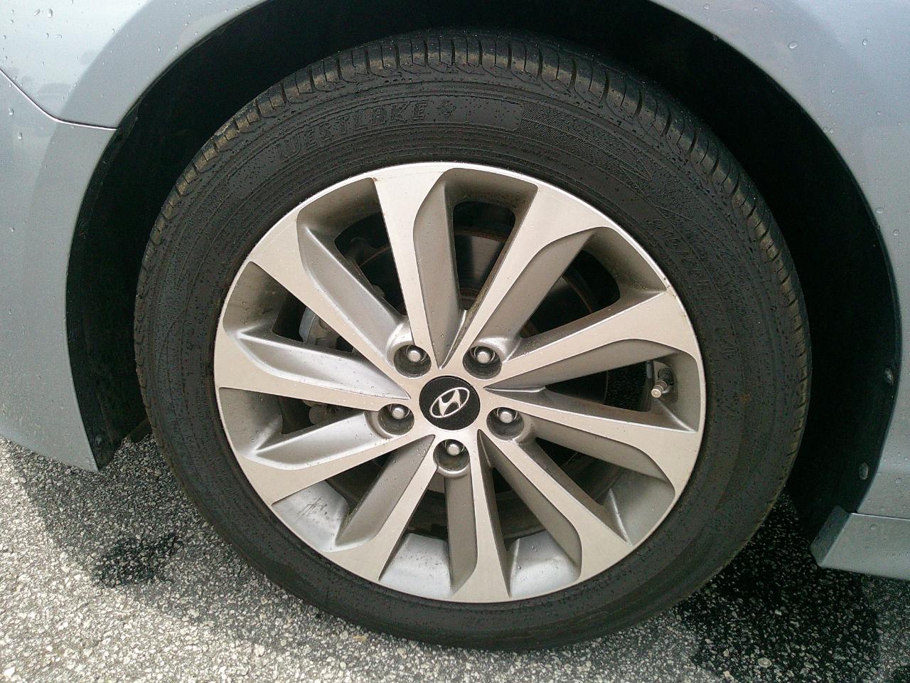 Hyundai Sonata Sport 2.4L 2017